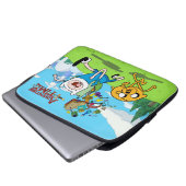 Abenteuerzeit | Finn's Backpack Adventure Gear Laptopschutzhülle (Vorne Knopf)