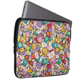 Abenteuerzeit | Zeichen-Toss-Muster Laptopschutzhülle (Vorne Rechts)