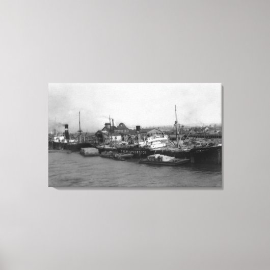 Aberdeen, WA - Sicht auf die Wasserfront und die S Leinwanddruck (Vorderseite)