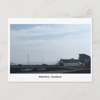 Aberdour Harbour an einem hellen Tag Postkarte