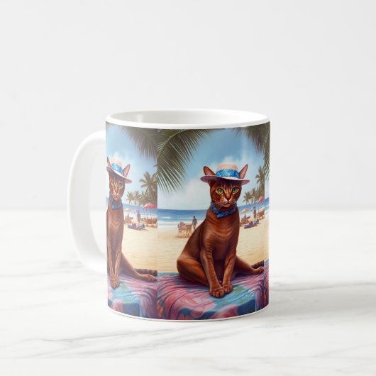 Abessinienkatze am Strand, Sommergeschenk für Katz Kaffeetasse (Vorderseite Links)