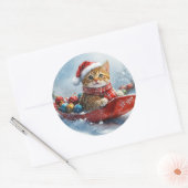 Abessinienkatze in Sledge Lass es Schnee Weihnacht Runder Aufkleber (Umschlag)