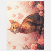 Abessinienkatze mit Rose - Valentinstag Fleecedecke (Vorderseite)