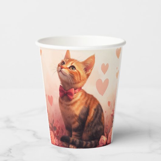 Abessinienkatze mit Rose - Valentinstag Pappbecher (Rückseite)