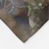 Abgehaltene Eule in der Waldbild-Fleece-Decke Fleecedecke (Ecke)