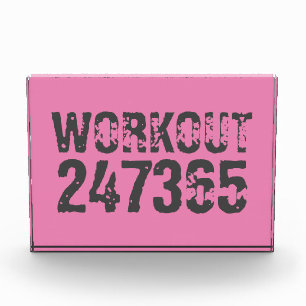 Abgelaufener und kratzter Text Workout 247365 rosa Fotoblock