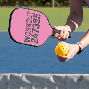 Abgelaufener und kratzter Text Workout 247365 rosa Pickleball Schläger