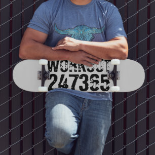 Abgelaufener und kratzter Text Workout 247365 schw Skateboard