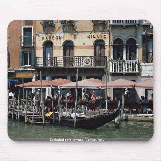 Abgelegene Caféterrasse, Venedig, Italien Mousepad (Vorne)