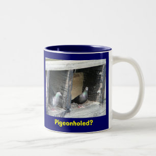 Abgelegt? Zweifarbige Tasse