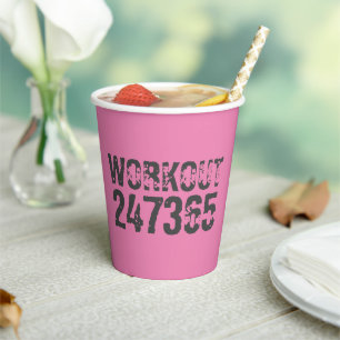 Abgenutzt und zerkratzter Text Workout 247365 pink Pappbecher