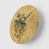 Abgenutzte Vintage Octopus-Illustration Runde Wanduhr (Winkel)