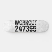 Abgenutzter und kratzter Text Workout 247365 rusti Skateboard (Horizontal)