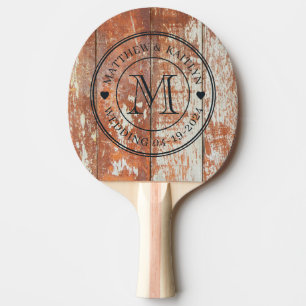 Abgenutztes Scheunenholz Hochzeitsmonogramm Herz Tischtennis Schläger