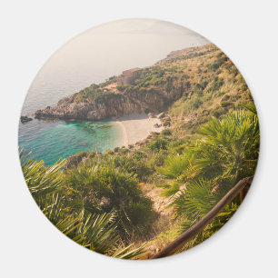 Abgeschiedener Strand in Lo Zingaro, Sizilien Magnet