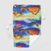 Abgetragene Wolken an orangefarbener, tropfender T Golfhandtuch (Insitu)