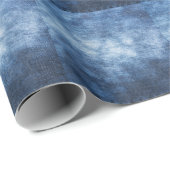 Abgetragener Denim-Stoff, texturierter Hintergrund Geschenkpapier (Rolleneckpunkt)