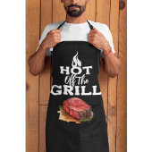 Abheben des Grills Schürze