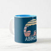 Abingdon Virginia Retro Bear Zweifarbige Tasse (Vorderseite Links)