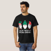 Abkühlen mit meinem Bowling Gnomies PJ Fun Gnome P T-Shirt (Vorne ganz)