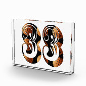 Abmessungen Orangefarbener Basketball Nummer 33, Fotoblock (Rechts)