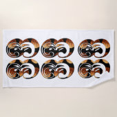 Abmessungen Orangefarbener Basketball Nummer 33, Strandtuch (Vorderseite)