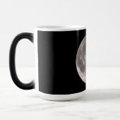 Abnehmende Gibbbondphase der NASA-Bilder Verwandlungstasse (Links)