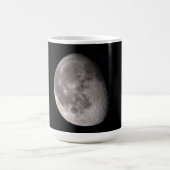 Abnehmende Gibbbondphase der NASA-Bilder Verwandlungstasse (Zentrum)