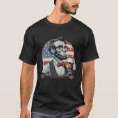 Abraham Lincoln Drinking 4th of July American Flag T-Shirt (Vorderseite)