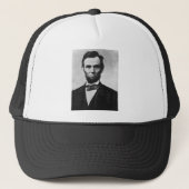 Abraham Lincoln Portrait von Alexander Gardner Truckerkappe (Vorderseite)