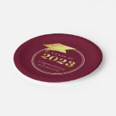 Abschluss 2023 Maroon Imitate Gold oder benutzerde Pappteller (Schrägansicht)