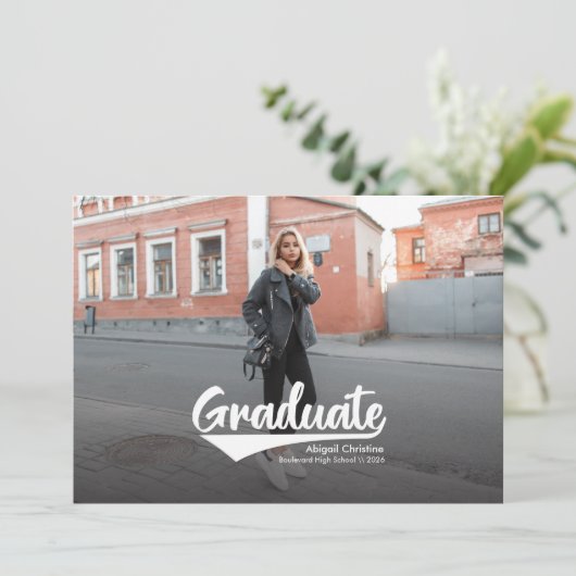 Abschluss 2024 Foto Script Graduate Ankündigung (Stehend Vorderseite)
