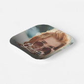 Abschluss 2025 Foto Script-Party Pappteller (Gewinkelt)