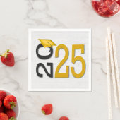 Abschluss 2025 Gold und Schwarz auf Holz Serviette (Beispiel)