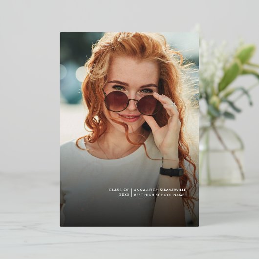 Abschluss 2025 Graduate Party Foto Rose Gold Folieneinladung (Stehend vorne)