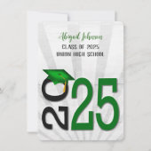 Abschluss 2025 in den Farben der Grünen und Schwar Einladung (Vorderseite)