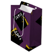 Abschluss 2025 Lila Mittlere Geschenktüte (Vorderseite Schrägansicht)