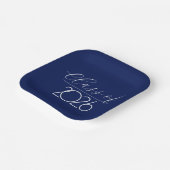 Abschluss 2026 Navy Blue and White Pappteller (Gewinkelt)