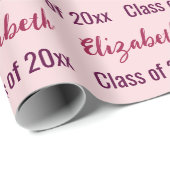 Abschluss Absolventenname Blassrosa Geschenkpapier (Rolleneckpunkt)