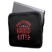 Abschluss Art | Preschool Nails Laptopschutzhülle (Vorderseite Links)