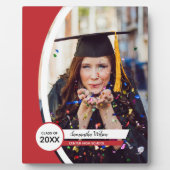 Abschluss aus rotem Rahmen mit Foto (Vorderseite)
