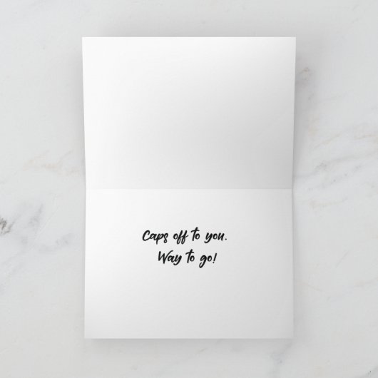 Abschluss Bachelors Grad mit Cap Schwarz-weiß Karte (Innenseite)