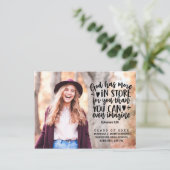 Abschluss Bible Verse Modernes Foto Party Postkarte (Stehend Vorderseite)