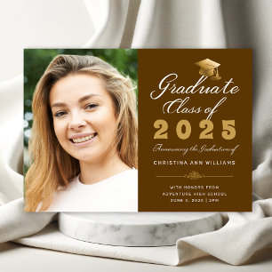 Abschluss Brown Gold Script Class of 2025 Foto Ankündigung