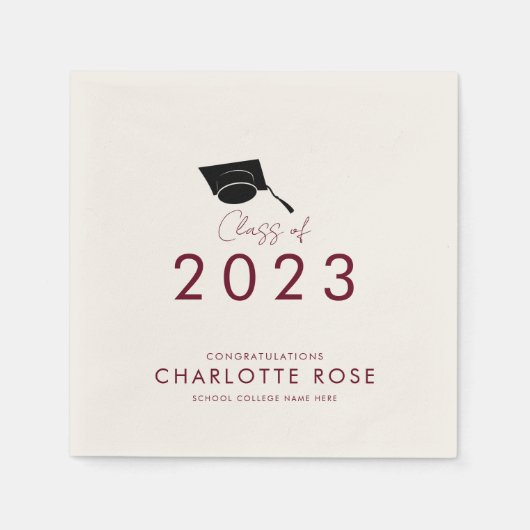 Abschluss Burgundy Script Grad 2024 Party Paper Serviette (Vorderseite)