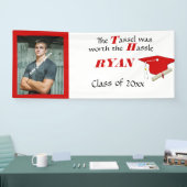 Abschluss, Cap & Tassel, rot und weiß Banner (Messe)