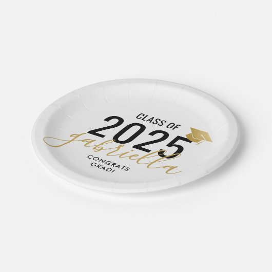 Abschluss Class of 2022 Modern Gold and Black Pappteller (Schrägansicht)