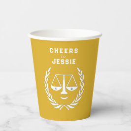 Abschluss der Juristischen Fakultät Pappbecher