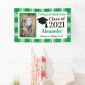 Abschluss der Kariert School Colors of Green White Banner (Insitu)
