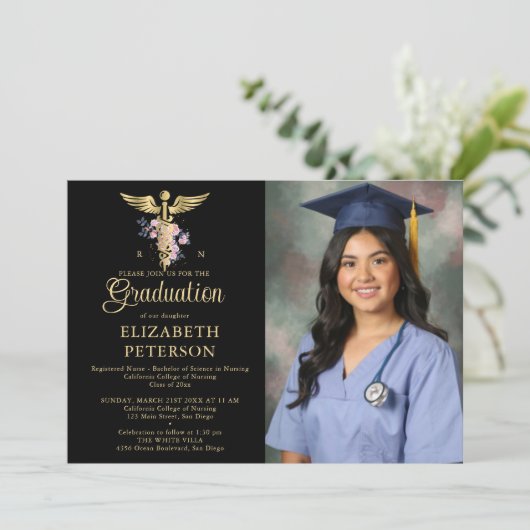 Abschluss der Krankenpflege Caduceum Rose Schwarz Einladung (Stehend Vorderseite)